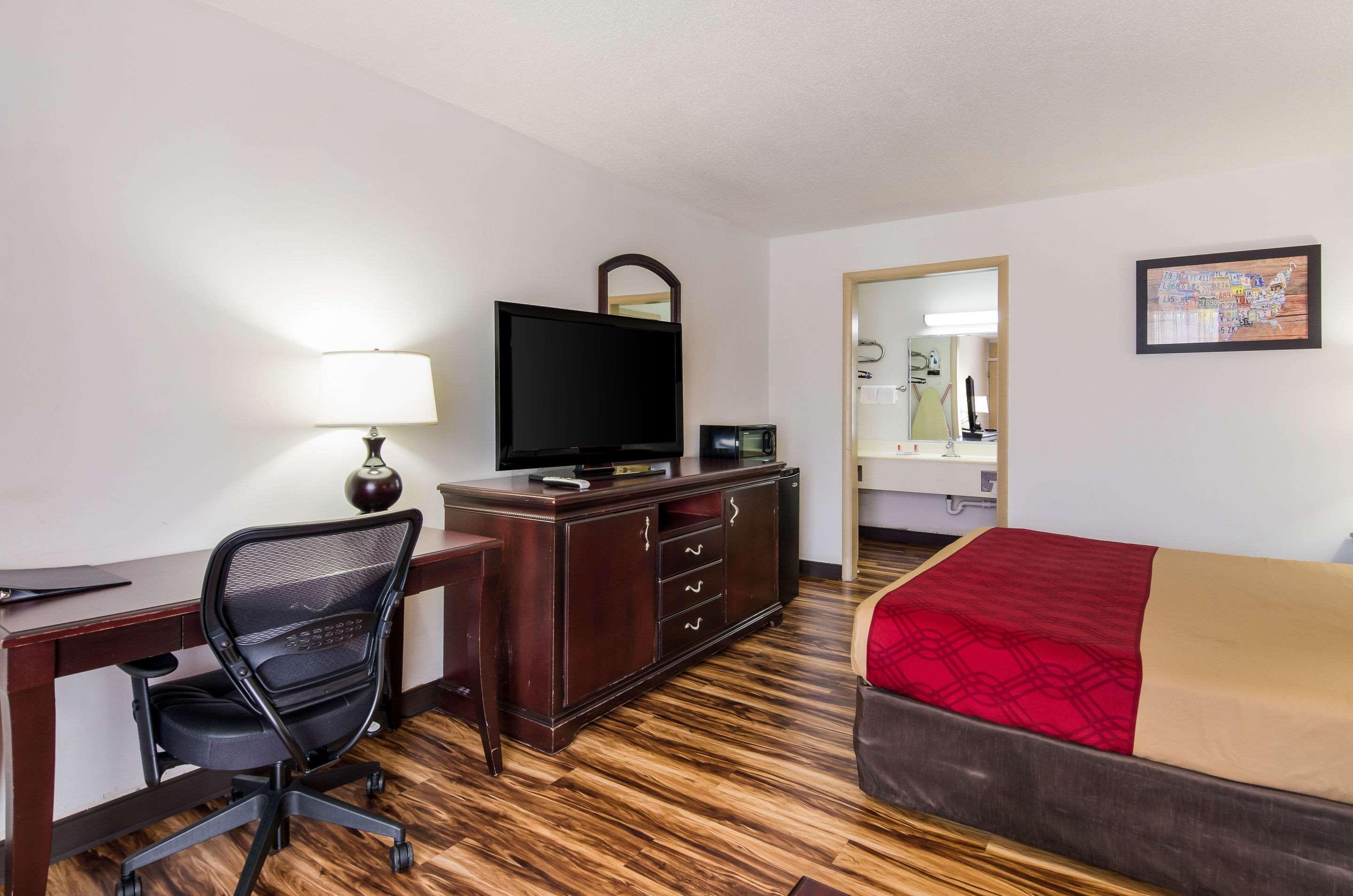 Econo Lodge Marion I-81 Exteriér fotografie