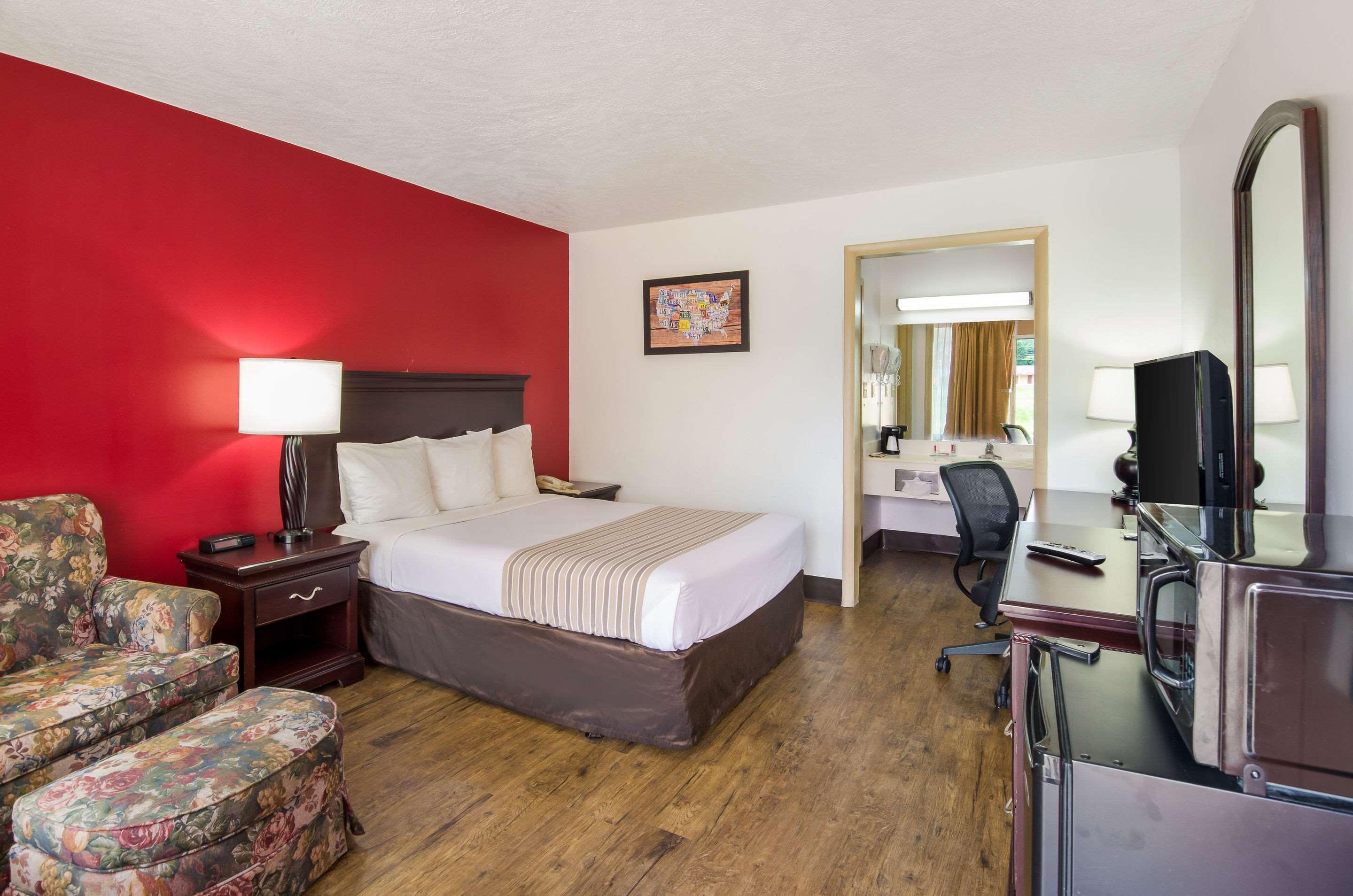 Econo Lodge Marion I-81 Exteriér fotografie