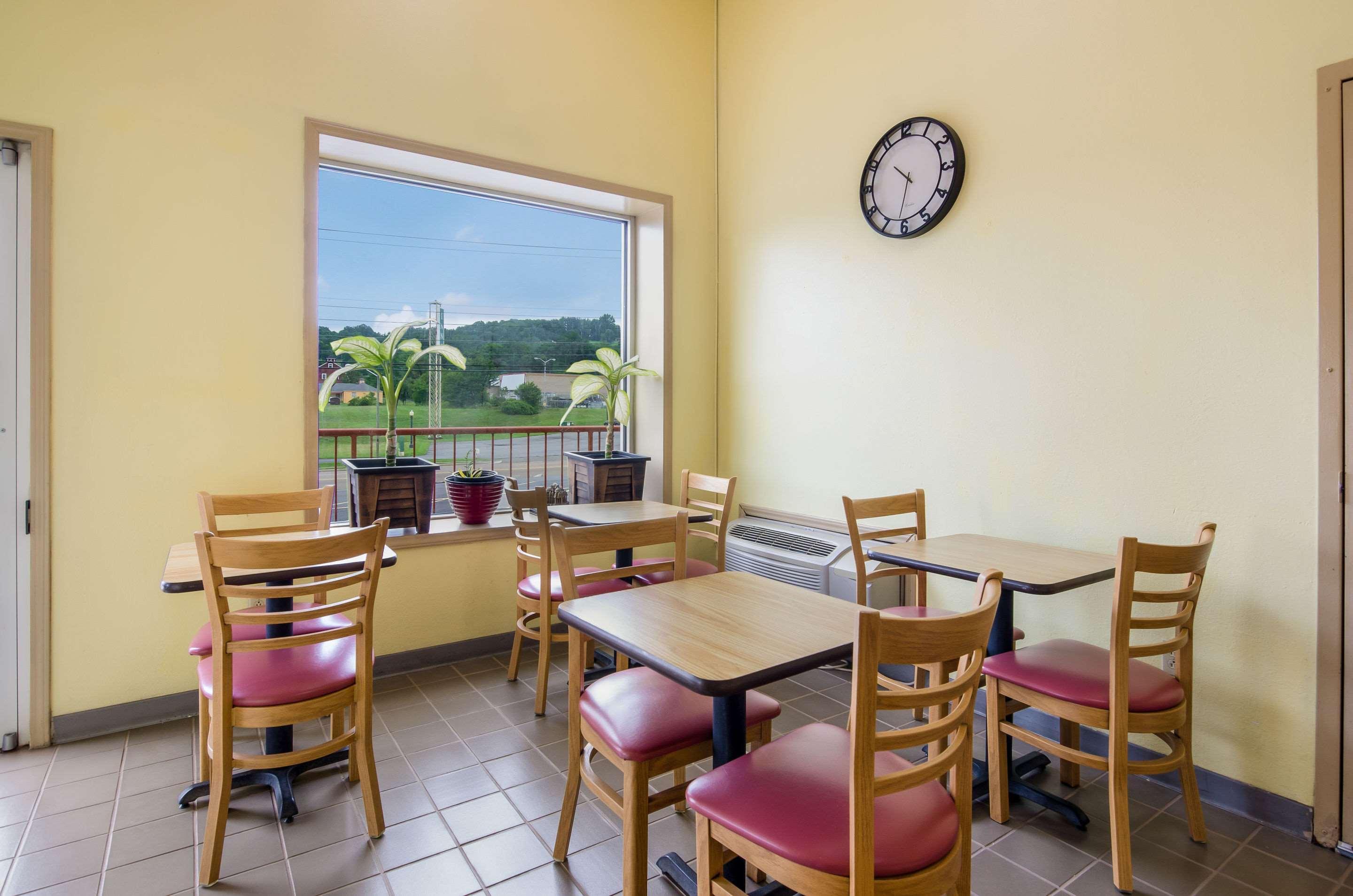 Econo Lodge Marion I-81 Exteriér fotografie