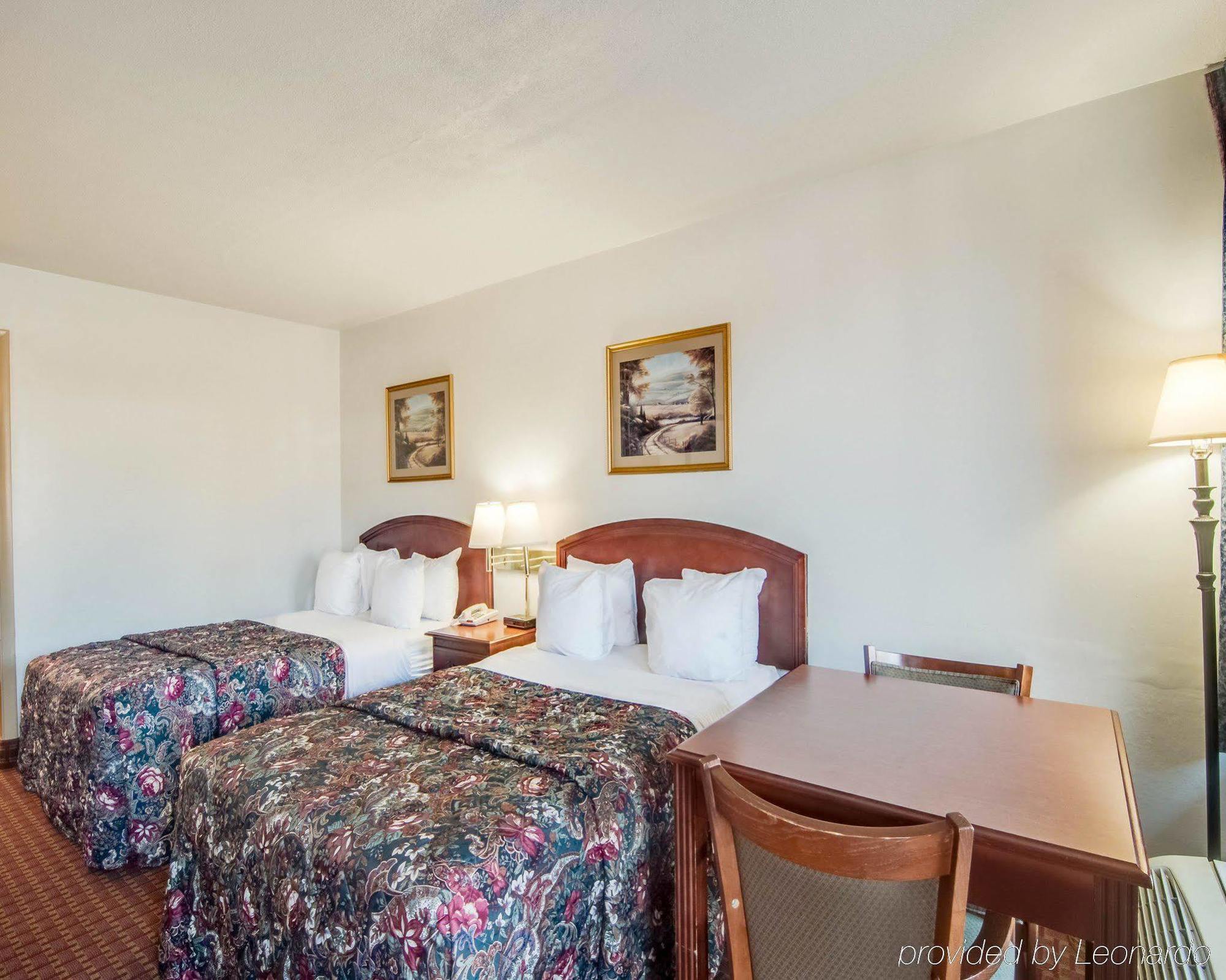 Econo Lodge Marion I-81 Exteriér fotografie