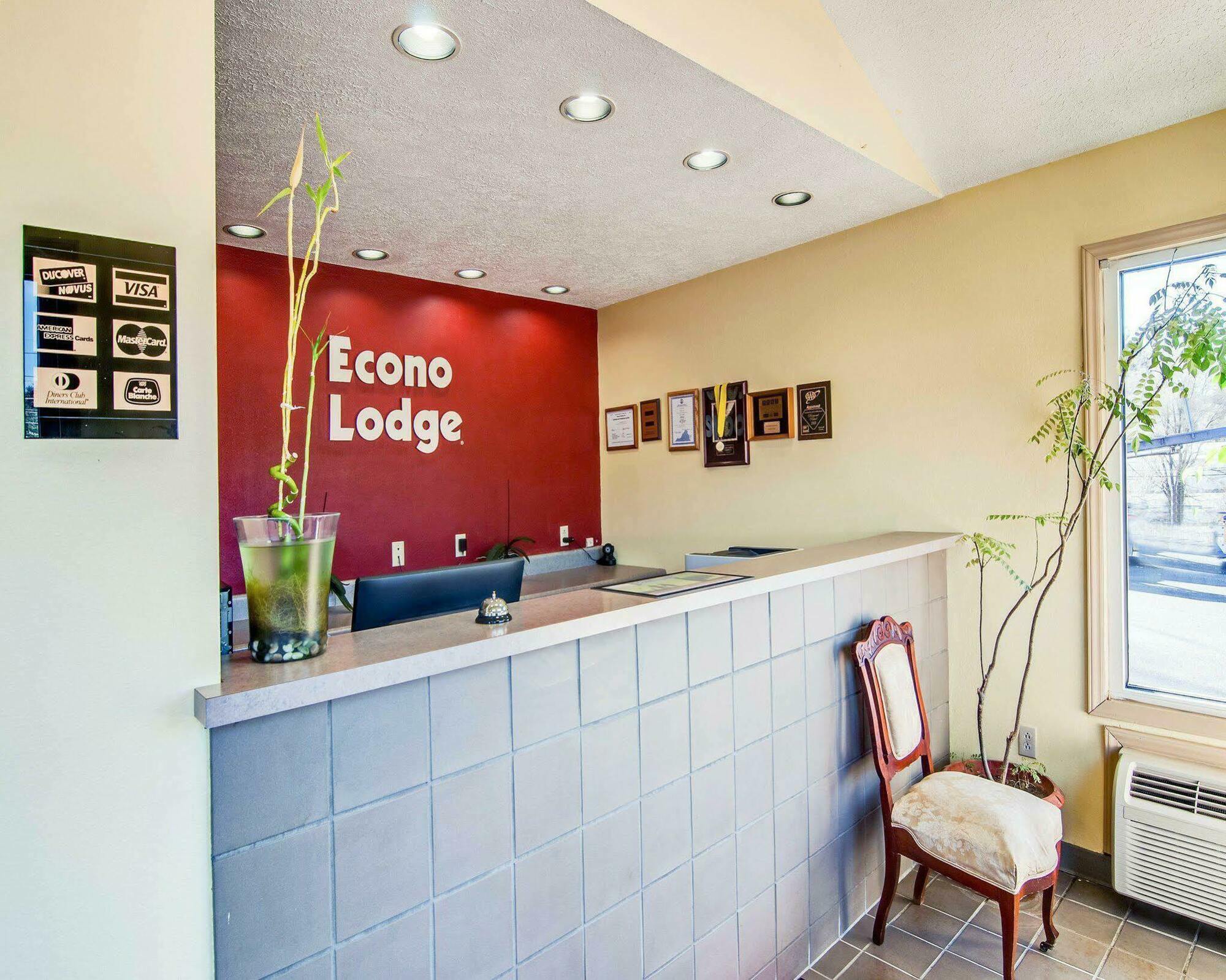 Econo Lodge Marion I-81 Exteriér fotografie